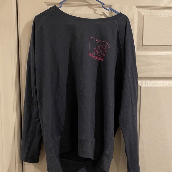 MTV Tops - MTV navy blue Shirt with Pink Logo